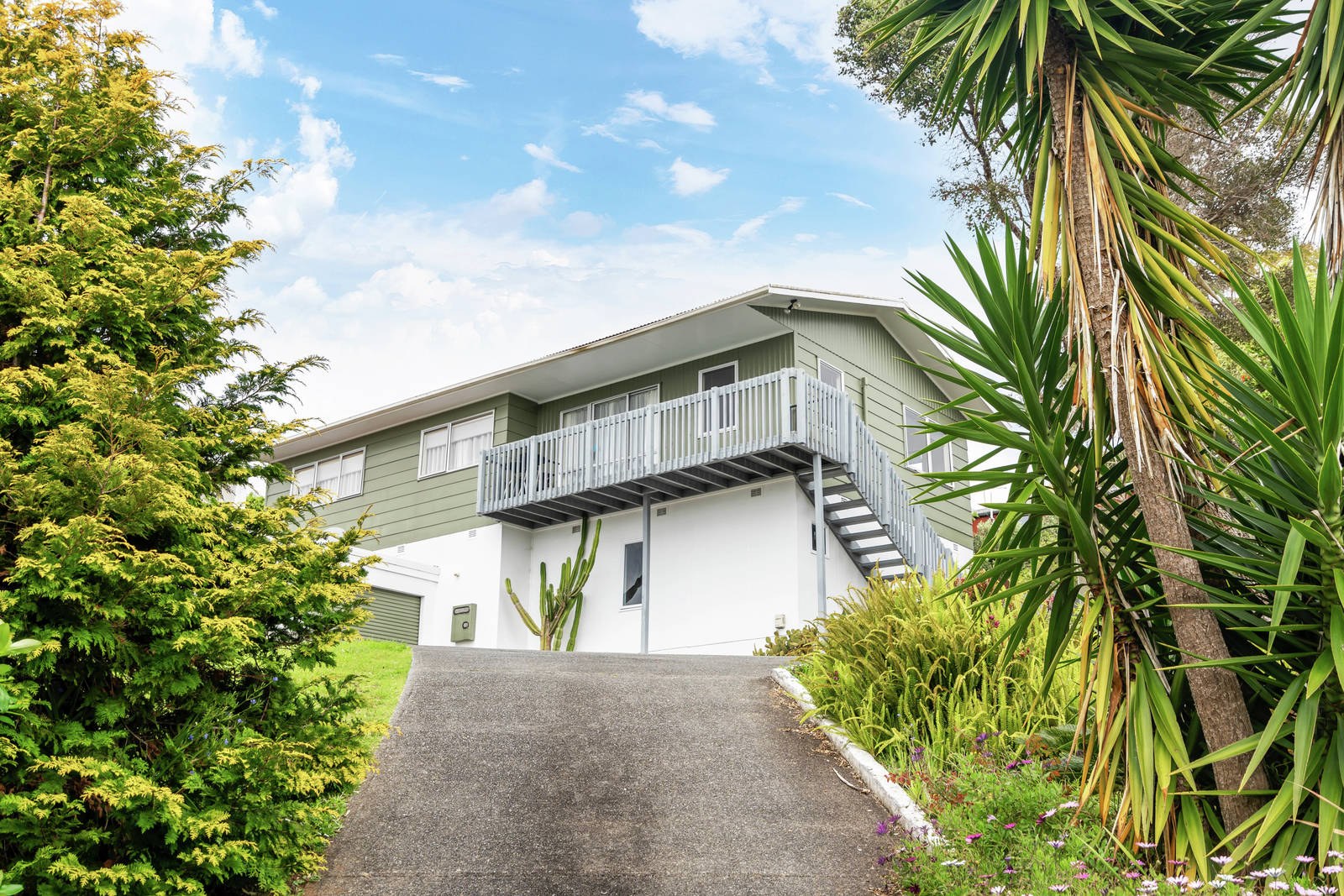 11B Robin Hood Place, Onerahi 3 Bed House For Sale