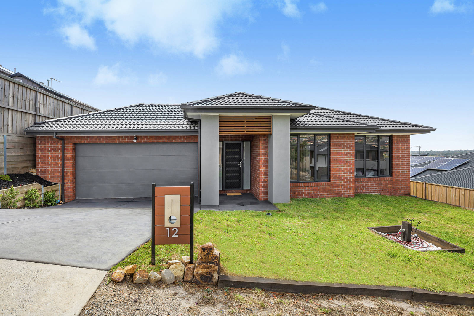 12 Lewis Place, Sunbury 4 Bed House For Sale