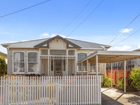 photo property thumbnail