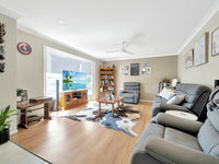 photo property thumbnail