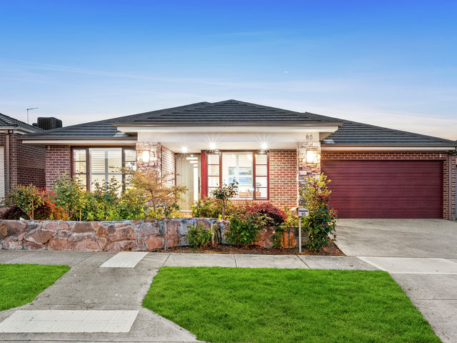 85 Sunstone Boulevard Doreen