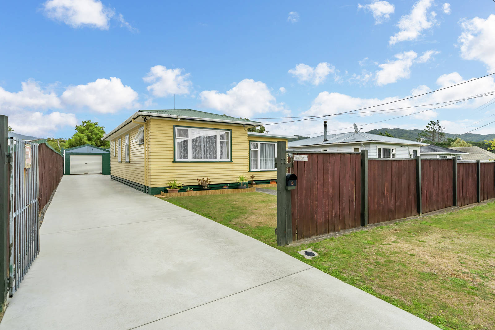 5 McKay Street, Wainuiomata 3 Bed House Private Sale