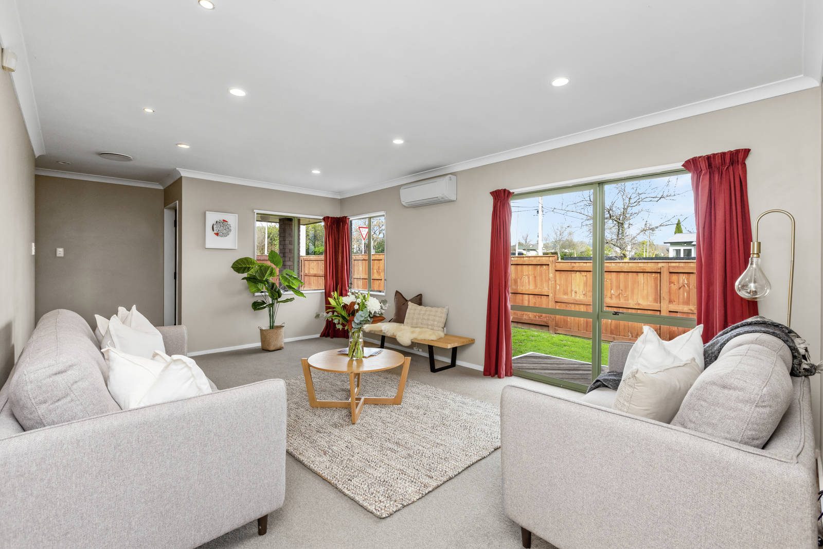 2/42 Middle Road, Havelock North, Hawke's Bay 3 Bed House Private Sale