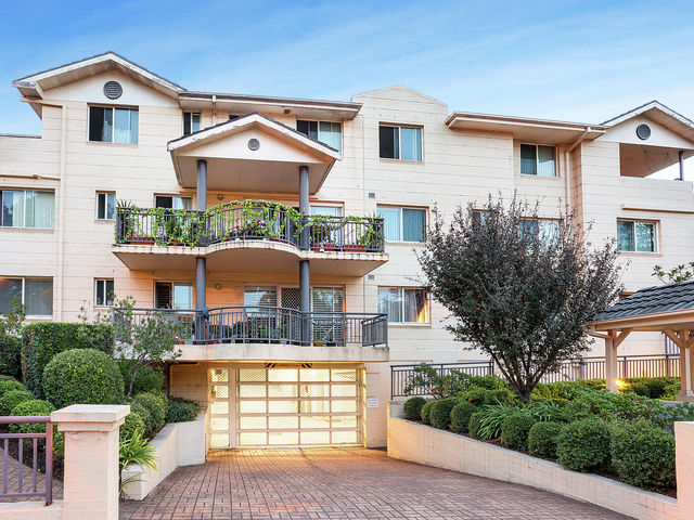 7/37-39 Sherbrook Road Hornsby
