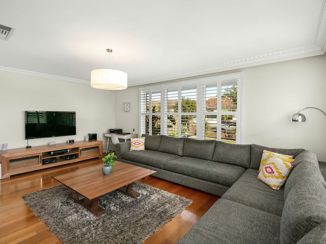 16 Rowena Road Malvern East