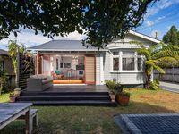 photo property thumbnail