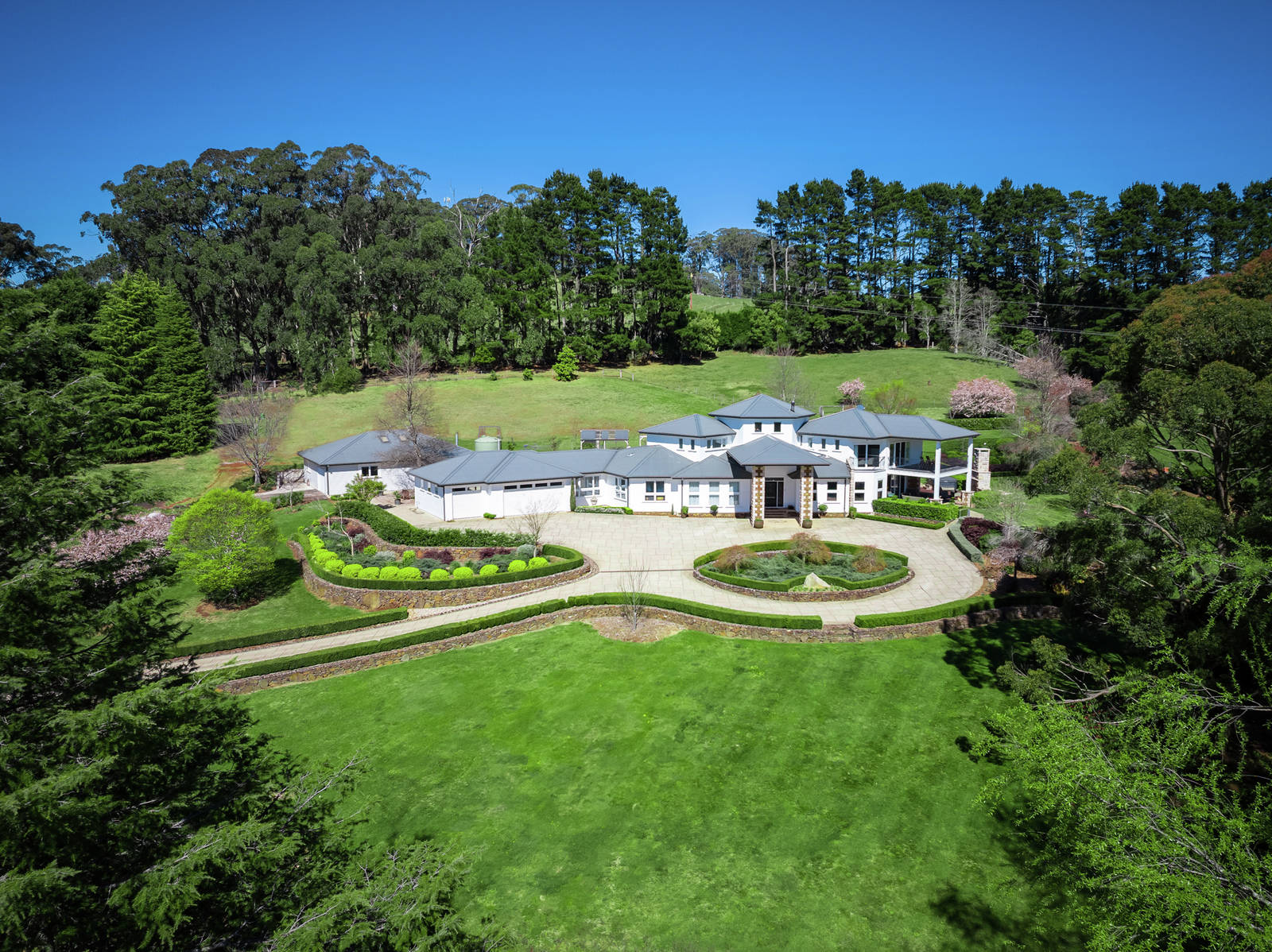 11 Church Street, Burrawang 5 Bed House For Sale