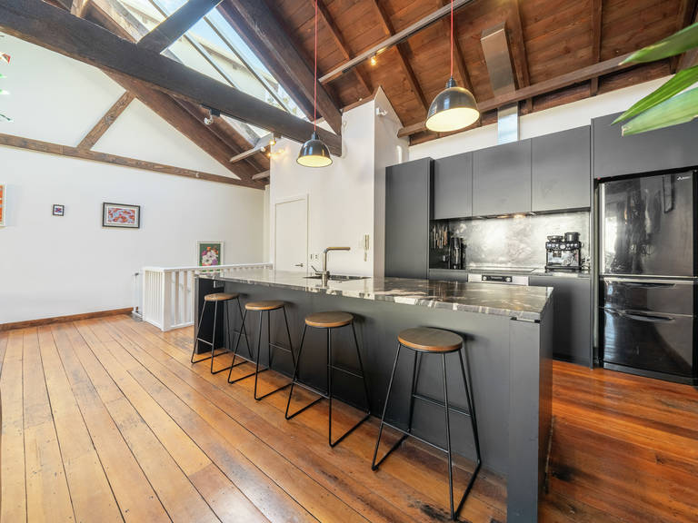 2/12 Little George Street Thorndon
