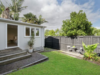 photo property thumbnail