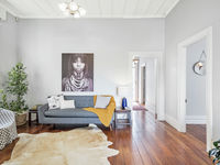 photo property thumbnail