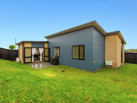 photo property thumbnail