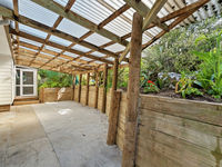 photo property thumbnail