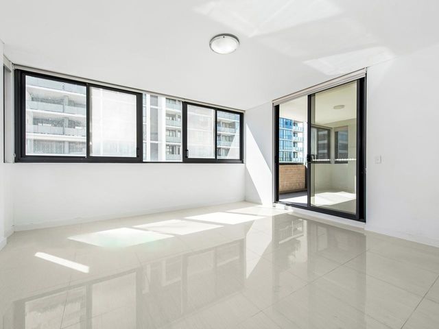 6302/1A Morton Street Parramatta