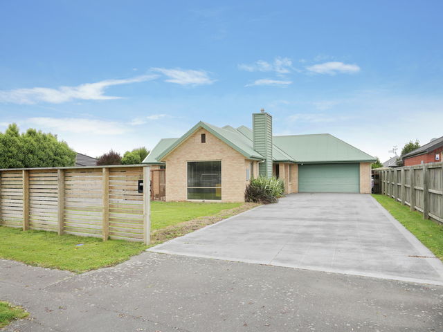 24 Rochester Crescent Rolleston