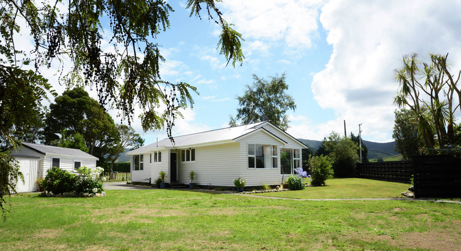 362 Mangatainoka Valley Road, Eketahuna 3 Bed House Private Treaty