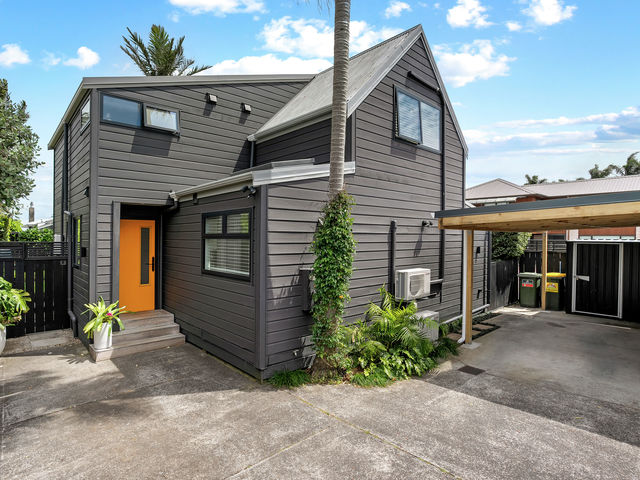 2/220 Point Chevalier Road Point Chevalier