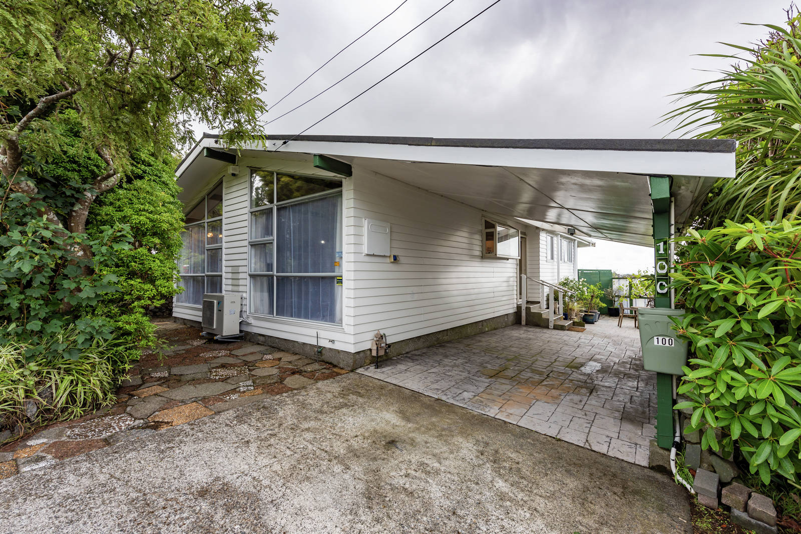 100 Bracken Road, Paparangi 4 Bed Lot Private Treaty