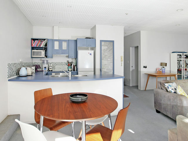 4/17  Adelaide Road Mount Cook