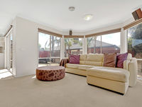 photo property thumbnail