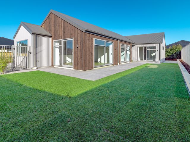 25 Gemstone Place Rolleston