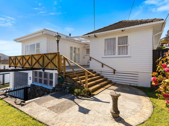 21 Castlerea Street Wainuiomata