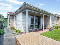 photo property thumbnail