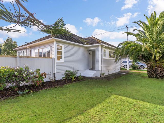 2  Biddle Crescent  Taita