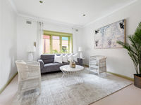 photo property thumbnail