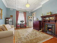 photo property thumbnail