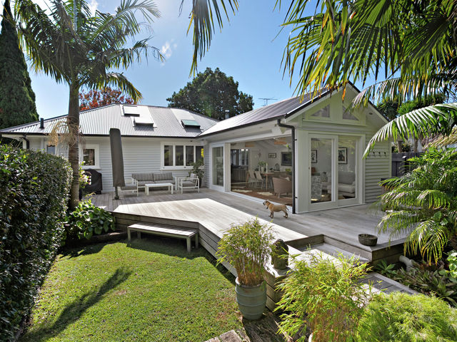 52 Springleigh Avenue Mount Albert