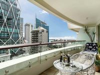 photo property thumbnail