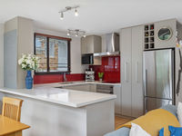 photo property thumbnail