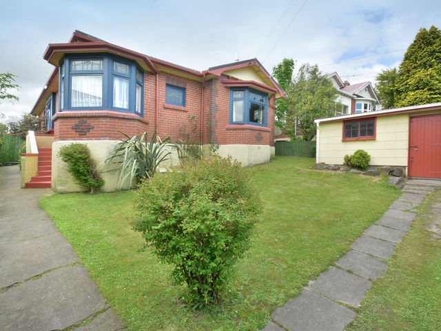 63 Riselaw Road Calton Hill