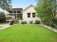 photo property thumbnail