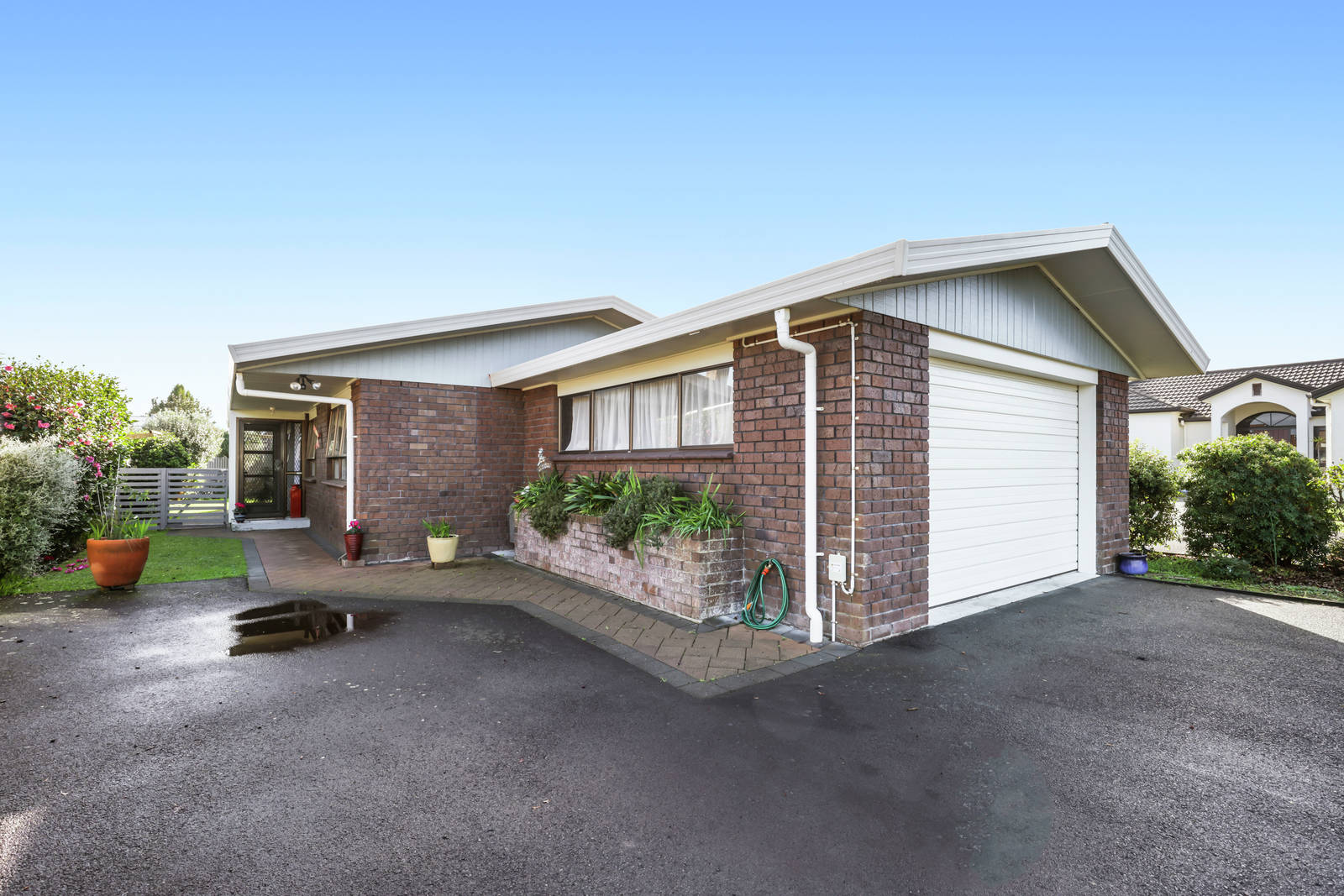 32A Sandwich Road, Saint Andrews