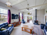 photo property thumbnail