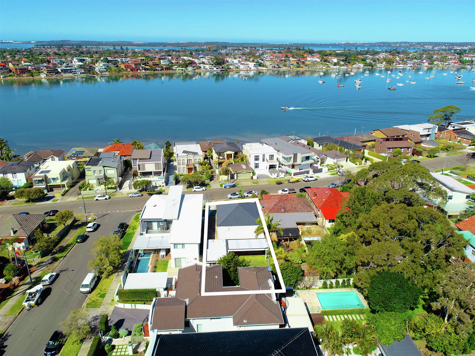 19 Carlton Crescent, Kogarah Bay 4 Bed House Private Treaty