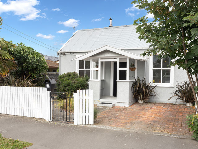36 Dickens Street Addington