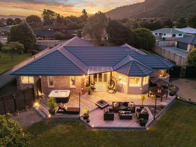 30 Galveston Grove Totara Park