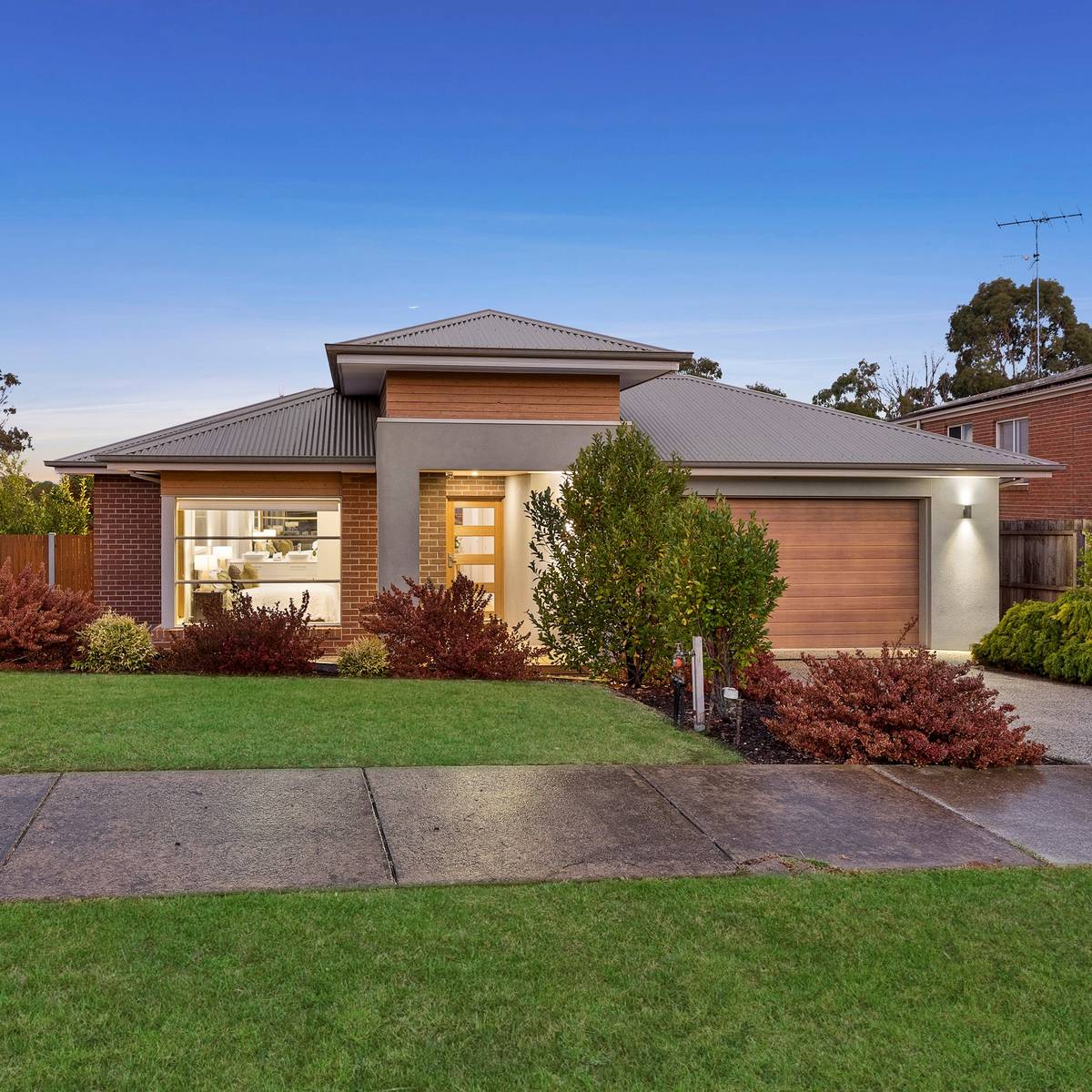 13 Granby Crescent, Highton 4 Bed House For Sale