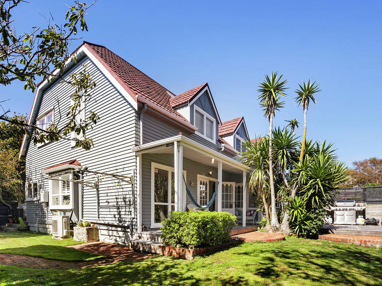 6B Orange Grove Churton Park