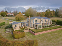 photo property thumbnail