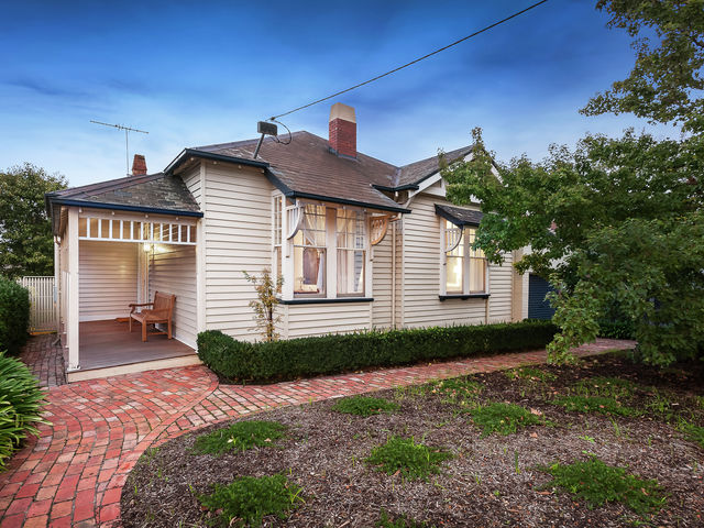 29 Irvine Crescent Brunswick West