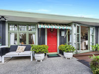 photo property thumbnail