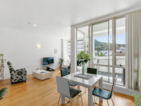 photo property thumbnail