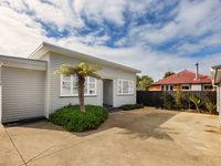 photo property thumbnail