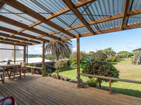 photo property thumbnail