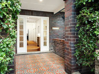 photo property thumbnail