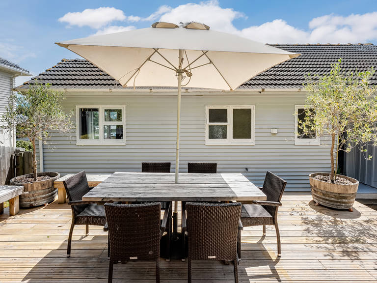 20 Elphinstone Avenue Strathmore Park