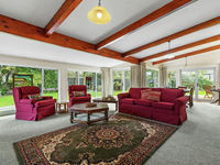 photo property thumbnail